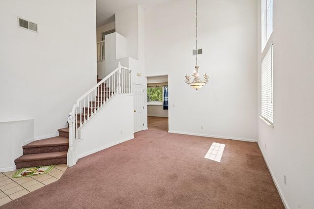 13468 Pipestone St, Lathrop, CA 95330