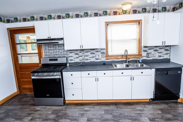 28205 State Highway Nn, Urbana, MO 65767