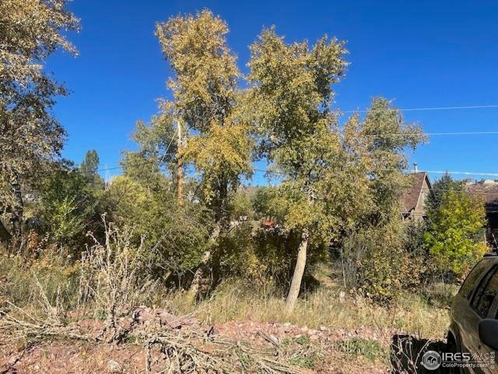 5000 Holiday Dr, Fort Collins, CO 80526