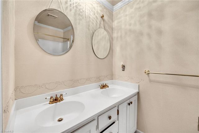 858 Riverbend Drive, Bermuda Run, NC 27006