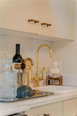 2710 ELLIOTT Street, Alexandria, LA 71301