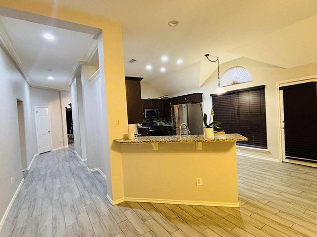 4224 Boulder Park Drive, Fort Worth, TX 76040