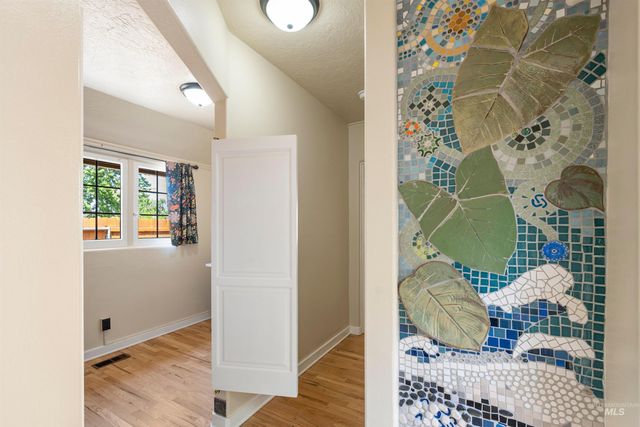 1001 S Roosevelt St., Boise, ID 83705