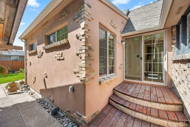 1001 S Roosevelt St., Boise, ID 83705