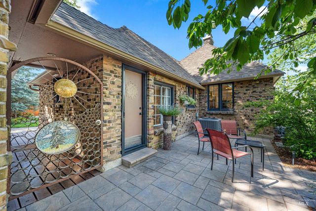 1001 S Roosevelt St., Boise, ID 83705