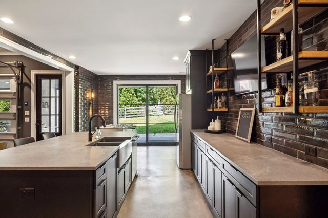 9512 Edenbrook Ct, Brentwood, TN 37027