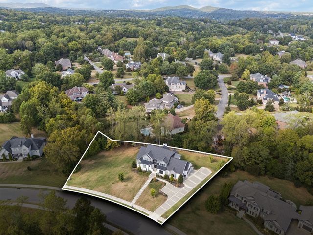 9512 Edenbrook Ct, Brentwood, TN 37027