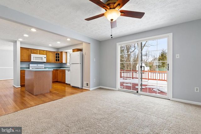 8428 BRADDOCK WAY, Columbia, MD 21046