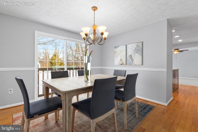 8428 BRADDOCK WAY, Columbia, MD 21046