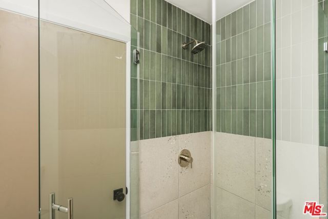 6133 Wooster Avenue, Los Angeles, CA 90056