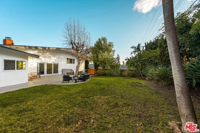 6133 Wooster Avenue, Los Angeles, CA 90056