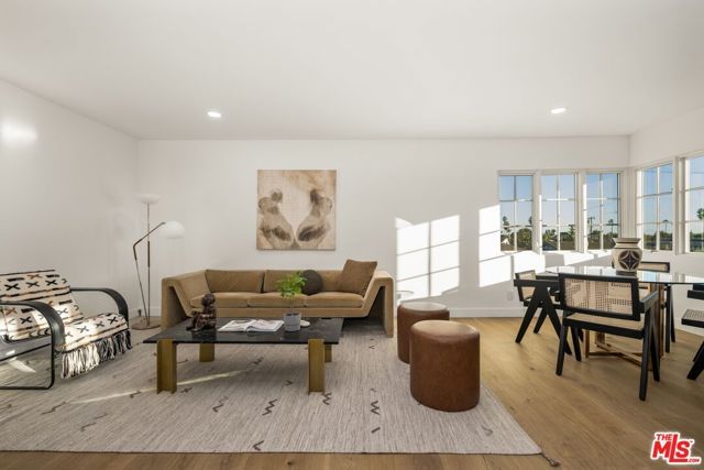 6133 Wooster Avenue, Los Angeles, CA 90056