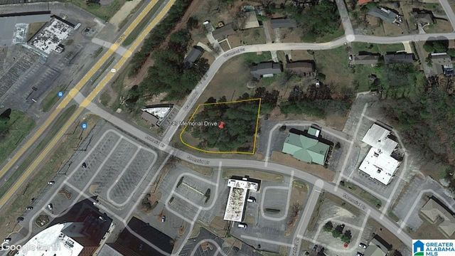 747 MEMORIAL DRIVE, Bessemer, AL 35022