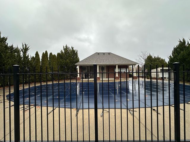 69 Greenhedge Circle, Delaware, OH 43015