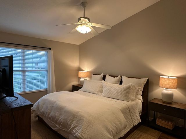 69 Greenhedge Circle, Delaware, OH 43015