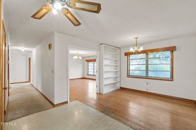 180 Doughtys Chapel Road, Greeneville, TN 37745