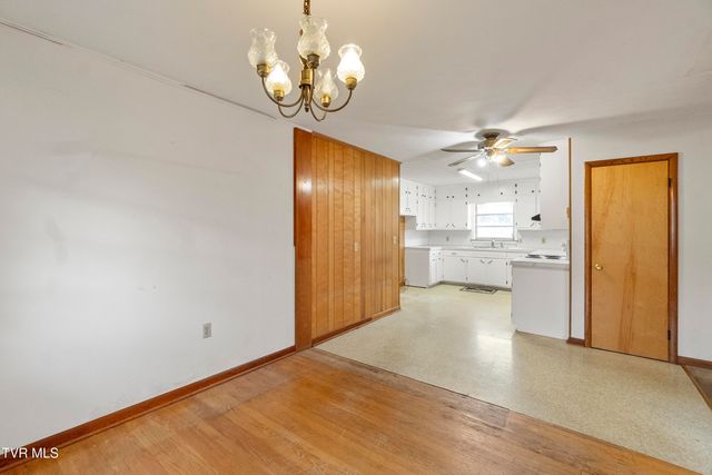 180 Doughtys Chapel Road, Greeneville, TN 37745