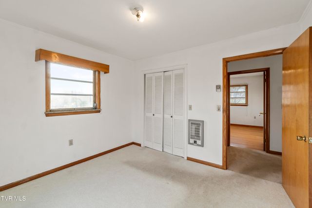 180 Doughtys Chapel Road, Greeneville, TN 37745