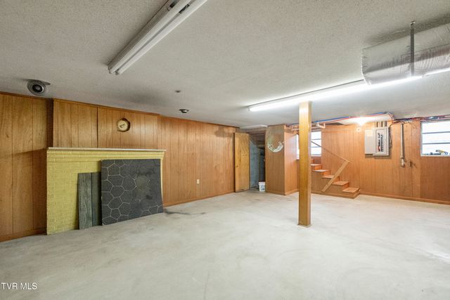 180 Doughtys Chapel Road, Greeneville, TN 37745