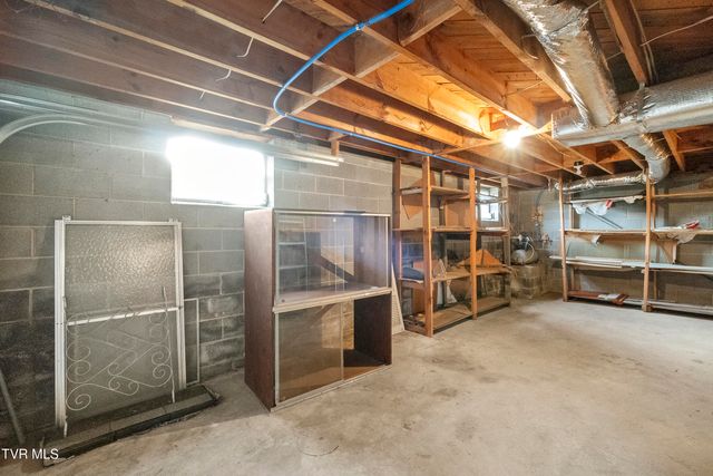 180 Doughtys Chapel Road, Greeneville, TN 37745