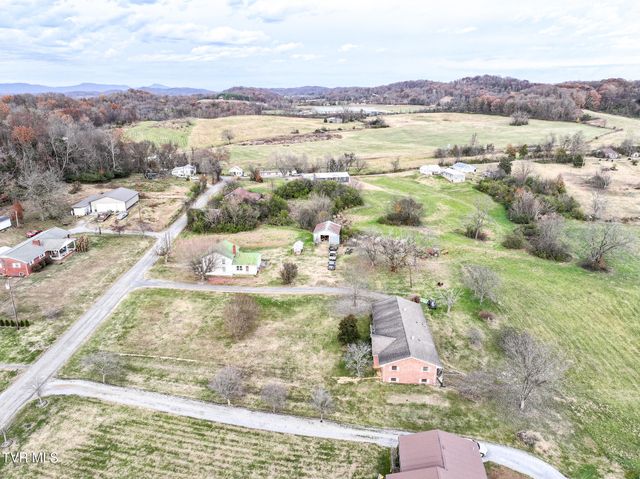 180 Doughtys Chapel Road, Greeneville, TN 37745