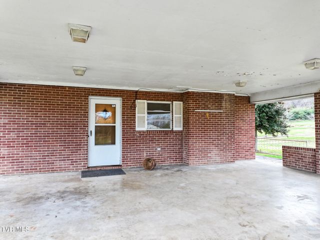 180 Doughtys Chapel Road, Greeneville, TN 37745