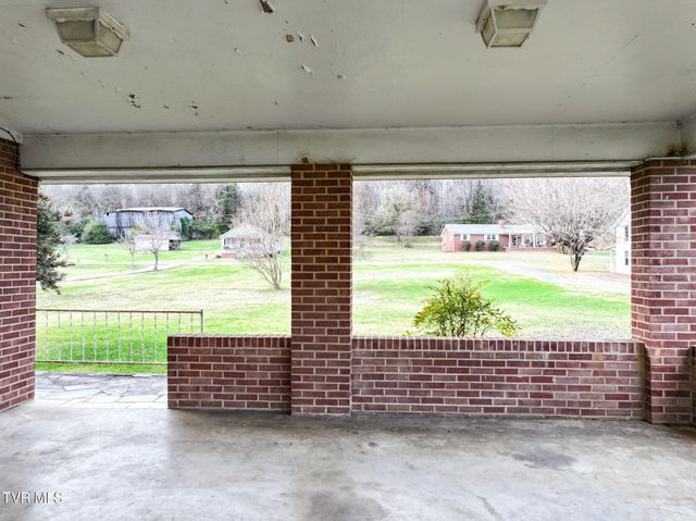 180 Doughtys Chapel Road, Greeneville, TN 37745