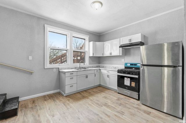 204 E Suttenfield Street, Fort Wayne, IN 46803