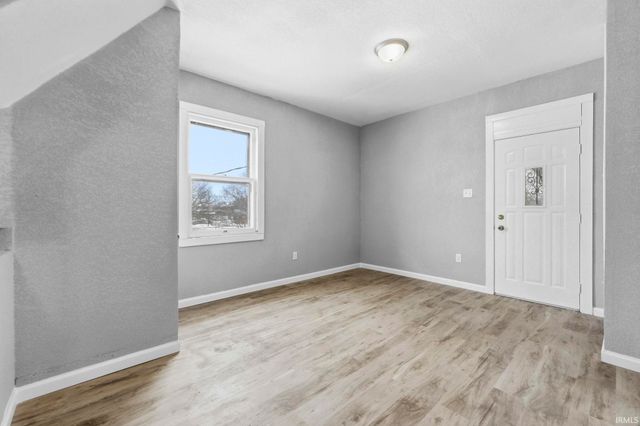 204 E Suttenfield Street, Fort Wayne, IN 46803