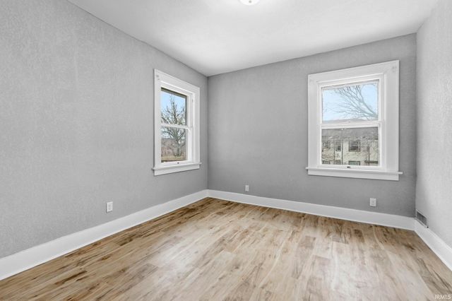 204 E Suttenfield Street, Fort Wayne, IN 46803