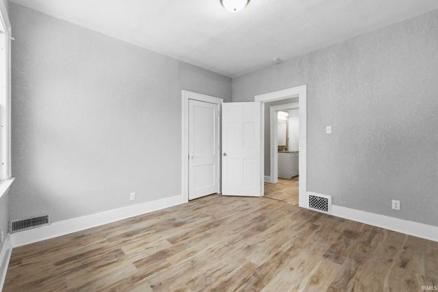 204 E Suttenfield Street, Fort Wayne, IN 46803