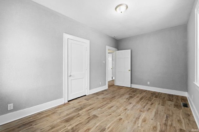 204 E Suttenfield Street, Fort Wayne, IN 46803