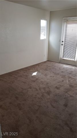 10384 MIDSEASON MIST Street ., Las Vegas, NV 89183