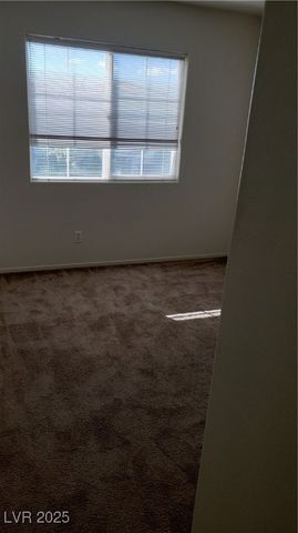 10384 MIDSEASON MIST Street ., Las Vegas, NV 89183