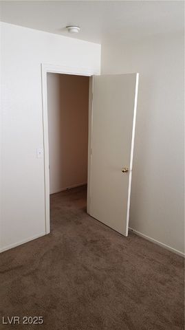 10384 MIDSEASON MIST Street ., Las Vegas, NV 89183