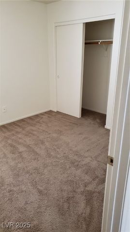 10384 MIDSEASON MIST Street ., Las Vegas, NV 89183