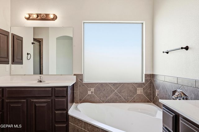 14470 LACOTA POINT Drive, El Paso, TX 79938