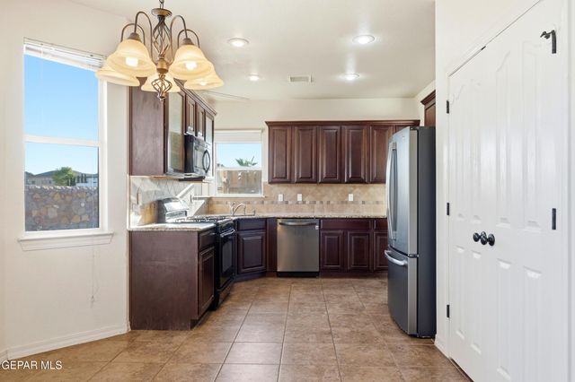 14470 LACOTA POINT Drive, El Paso, TX 79938