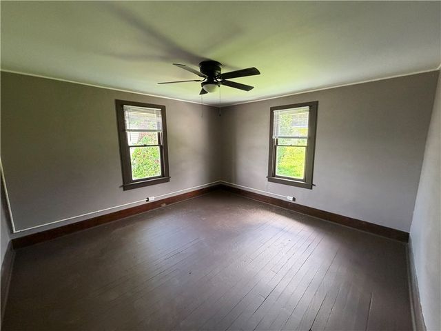 440 Highland, N Charleroi, PA 15022