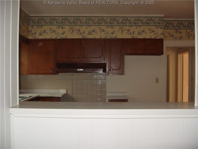 58 Spruce Street, Smithers, WV 25186