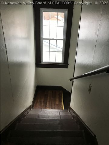 58 Spruce Street, Smithers, WV 25186