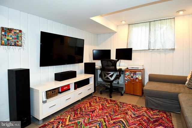 5812 PIEDMONT DR, Alexandria, VA 22310