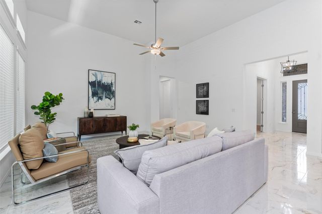 317 Pigeon River RD, Kyle, TX 78640