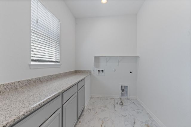317 Pigeon River RD, Kyle, TX 78640