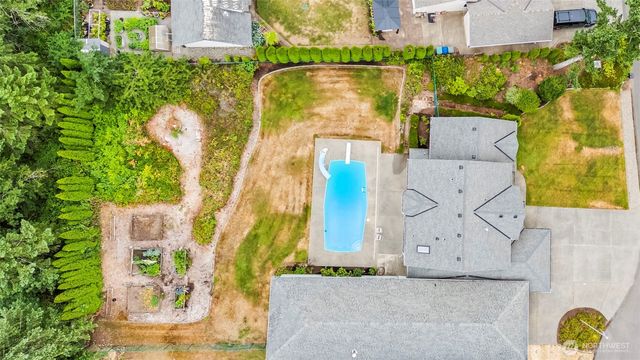 2426 SE Celebrity Court, Port Orchard, WA 98367