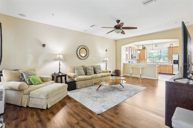 958 SOMBRA STREET, Tampa, FL 33619