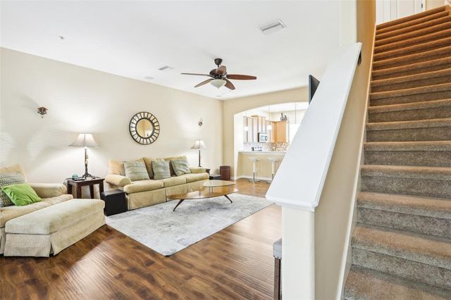 958 SOMBRA STREET, Tampa, FL 33619