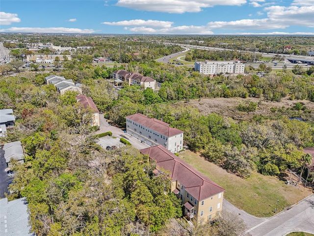 958 SOMBRA STREET, Tampa, FL 33619