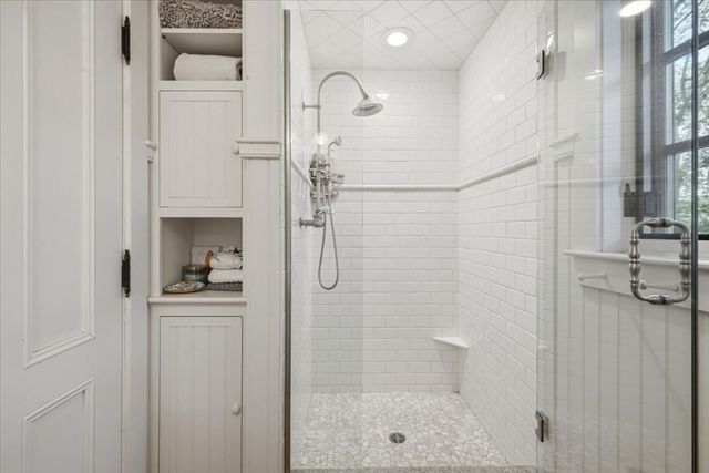 7 Brenton Road, Falmouth, MA 02556