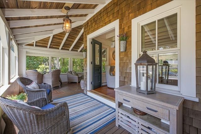 7 Brenton Road, Falmouth, MA 02556